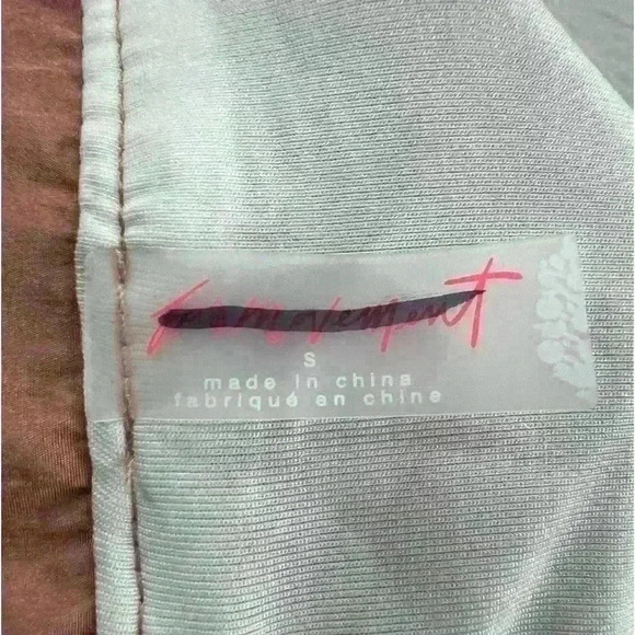 FREE PEOPLE MOVEMENT The Way Home High Rise Brushed Apricot Shorts Size S - Picture 7 of 11